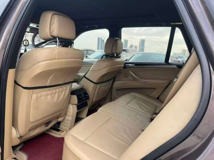 BMW X5 2013 xDrive35i Leading Edition 6