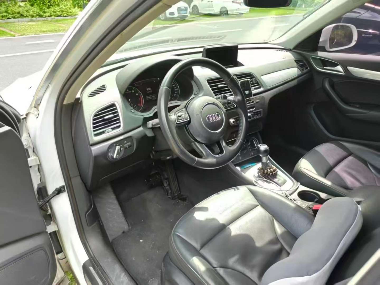 Audi Q3 35 TFSI Fashion Edition 4