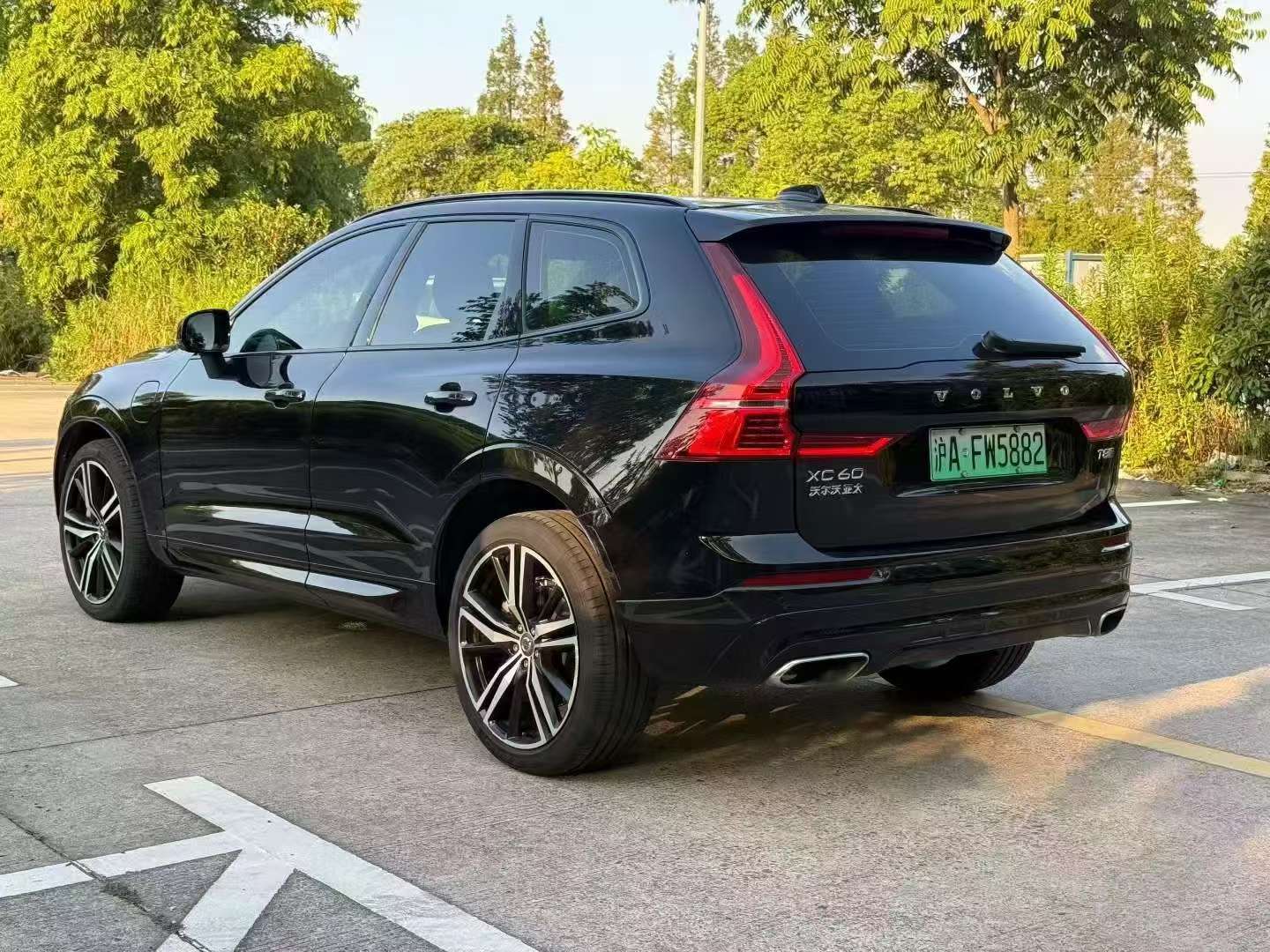 Volvo XC60 T8 Plug-in Hybrid Zhiyuan Sport 6
