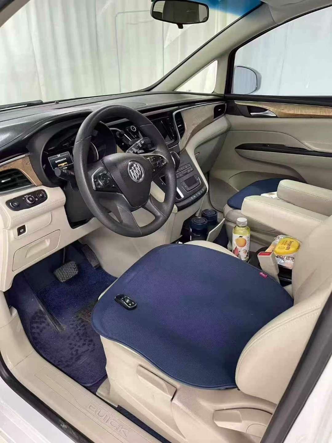 Buick GL8 ES 2.0T Automatic 7