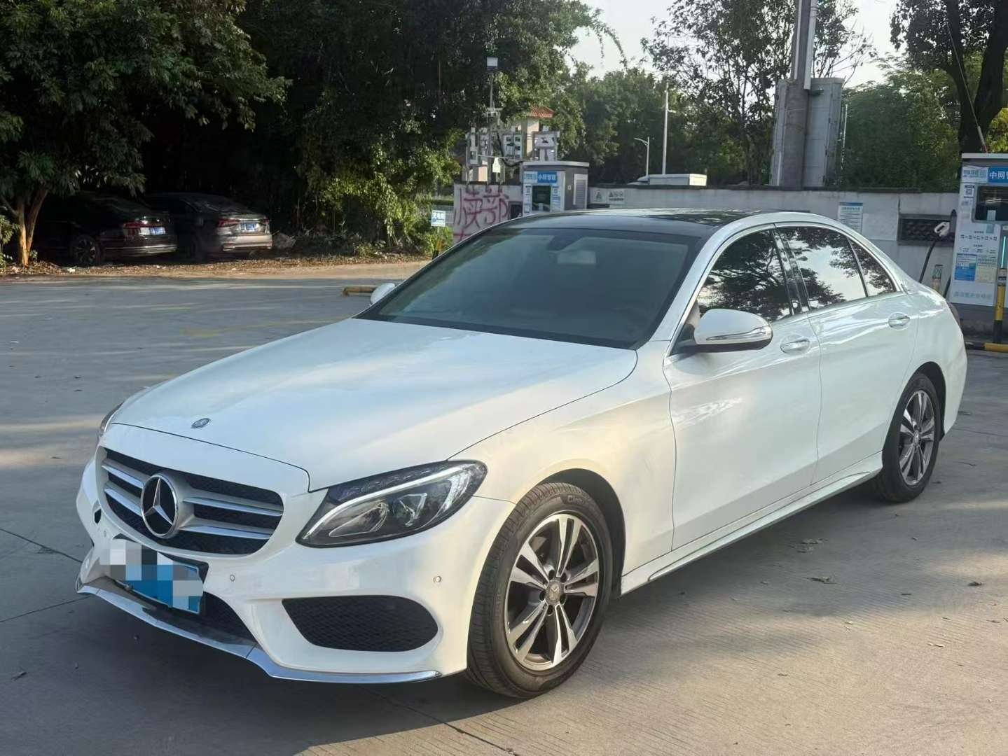 Mercedes-Benz C-Class 2015 C200L Sport Edition 2.0T Facelift 2