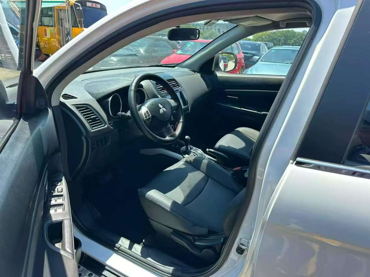 Mitsubishi ASX 2.0L Automatic 5