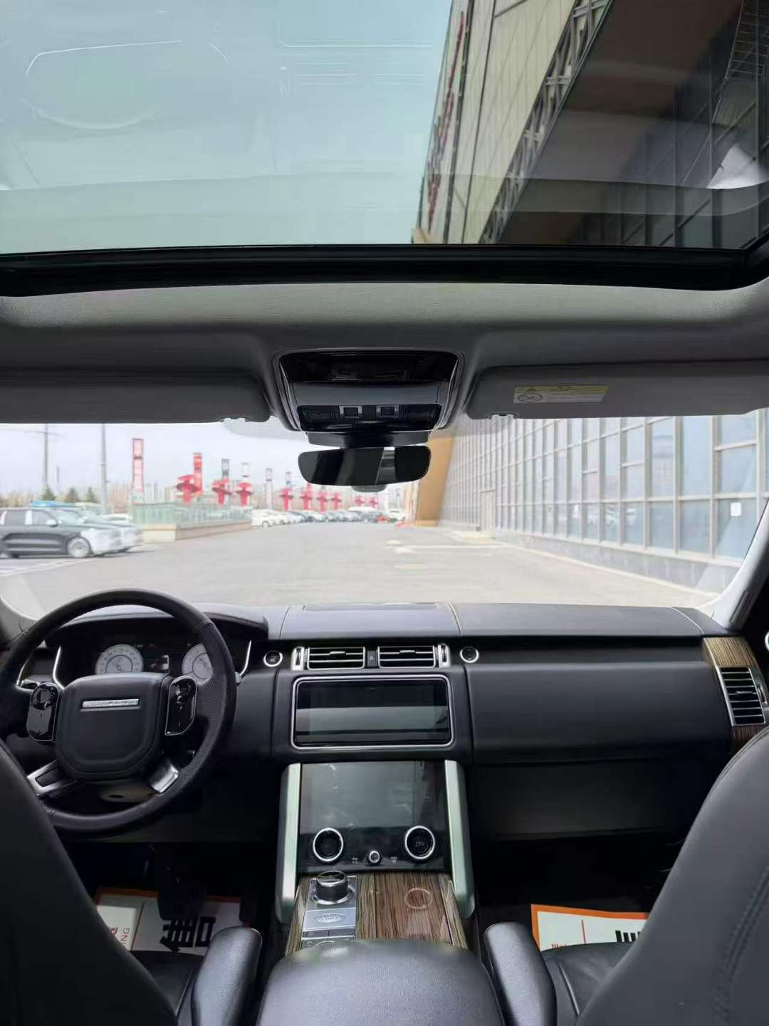 Land Rover Range Rover 2019 3.0T Automatic Gasoline 8