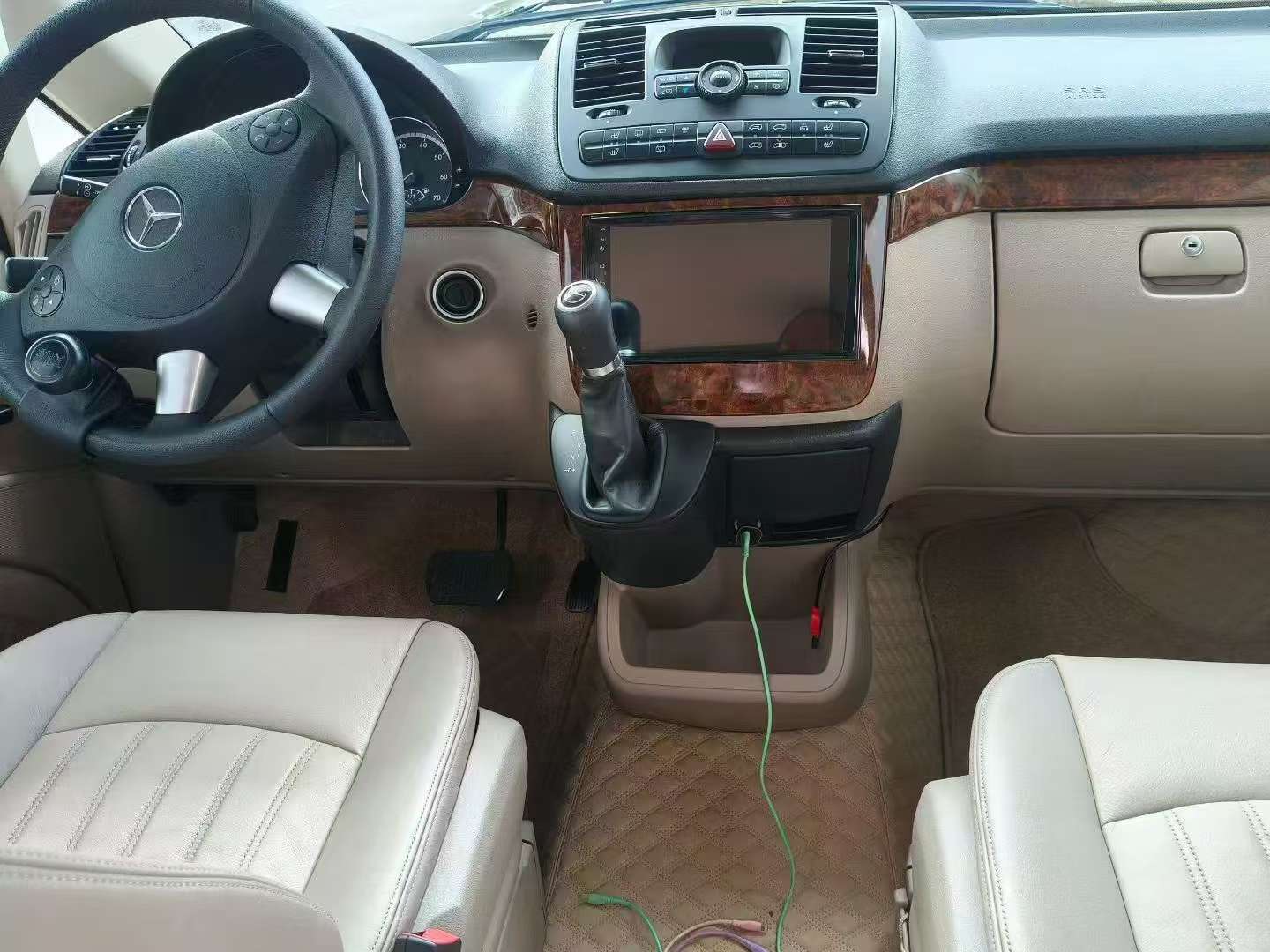Mercedes-Benz Viano 6