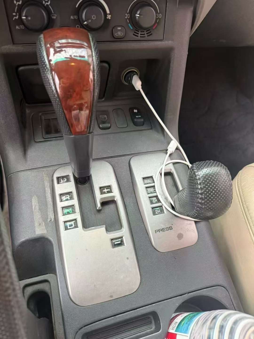 Mitsubishi Pajero V77 3.8 GLS 6