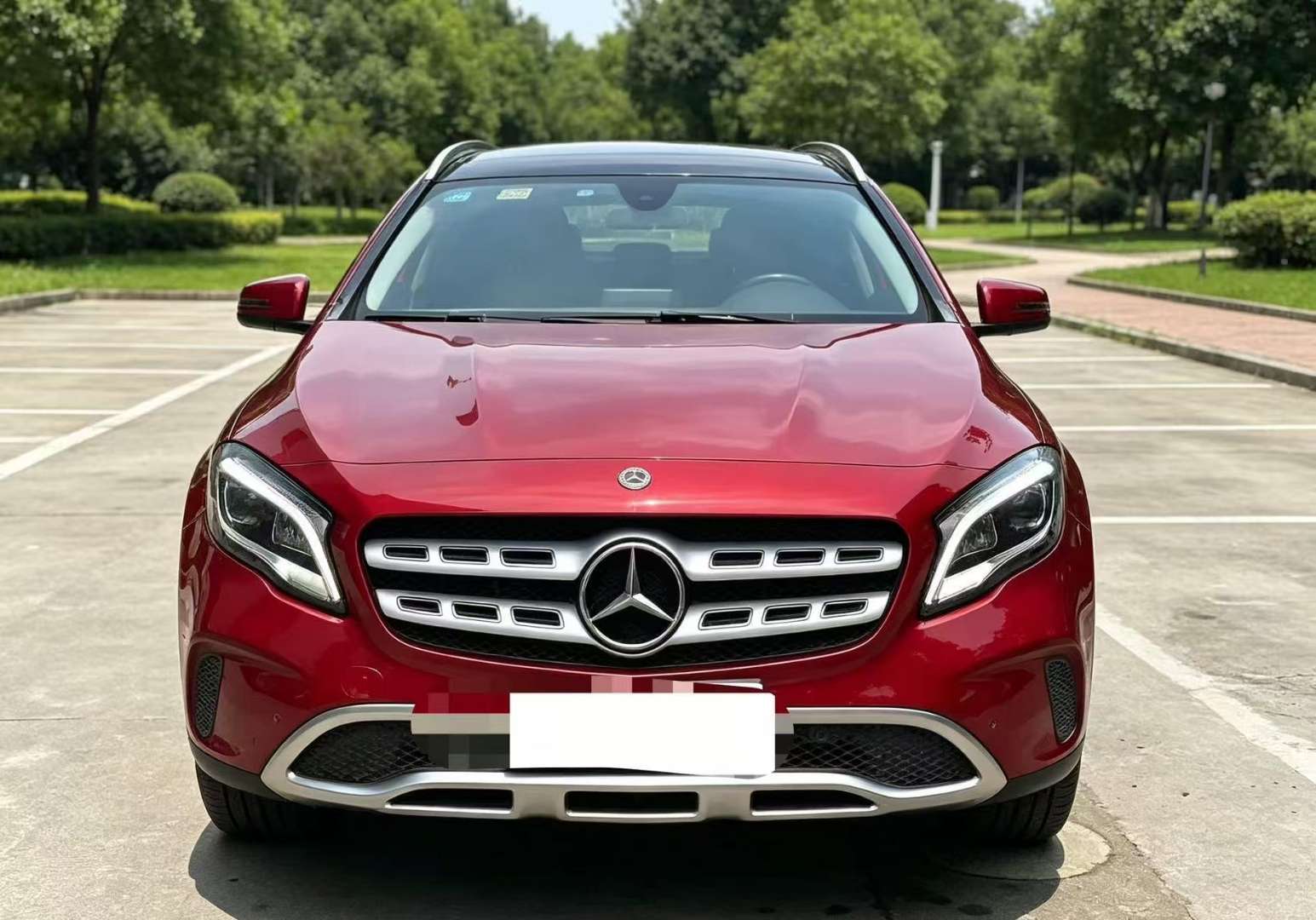 Mercedes-Benz GLA 1.6T Style