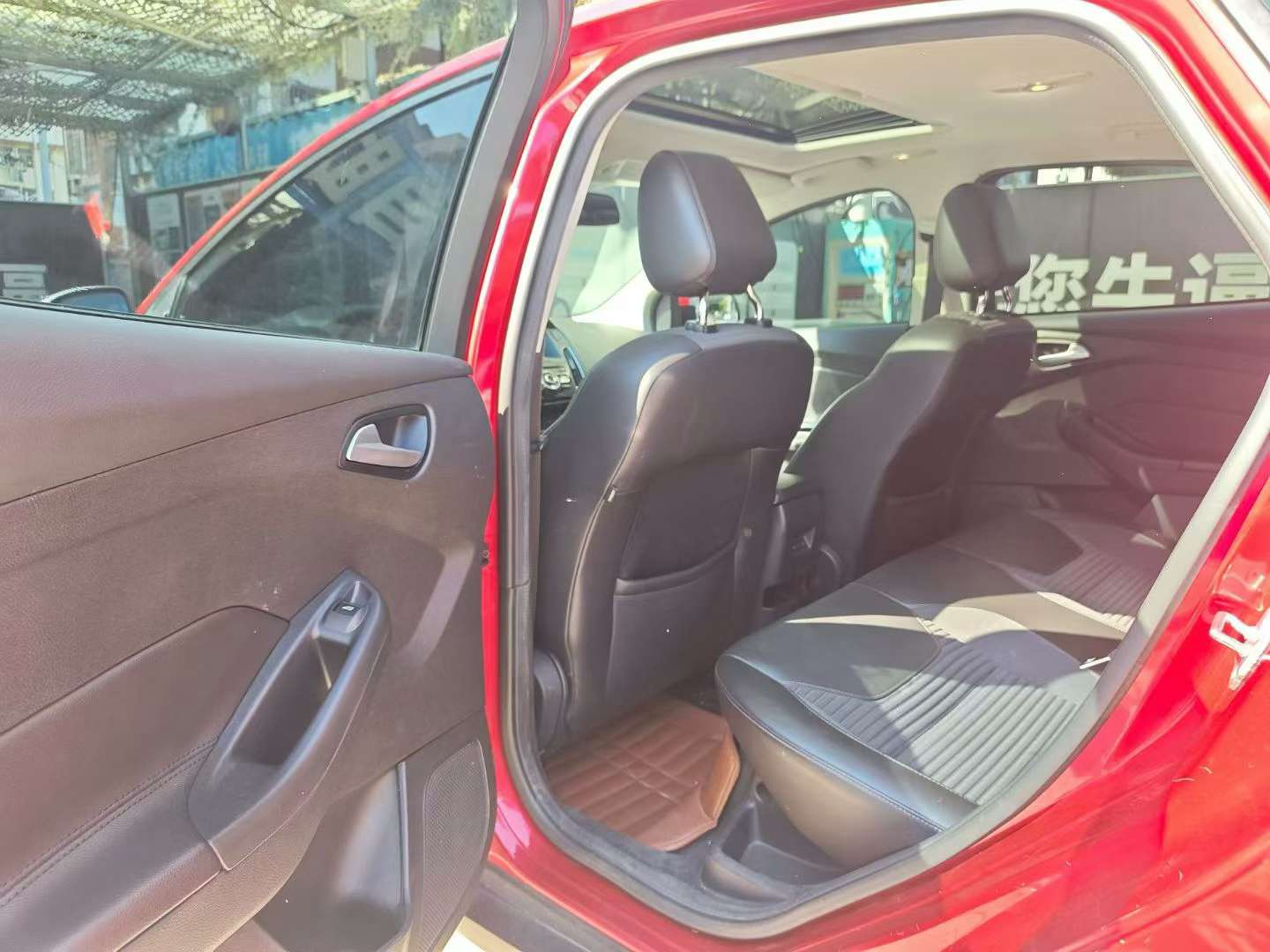 Ford Focus Classic 1.6L Automatic Style Edition 5