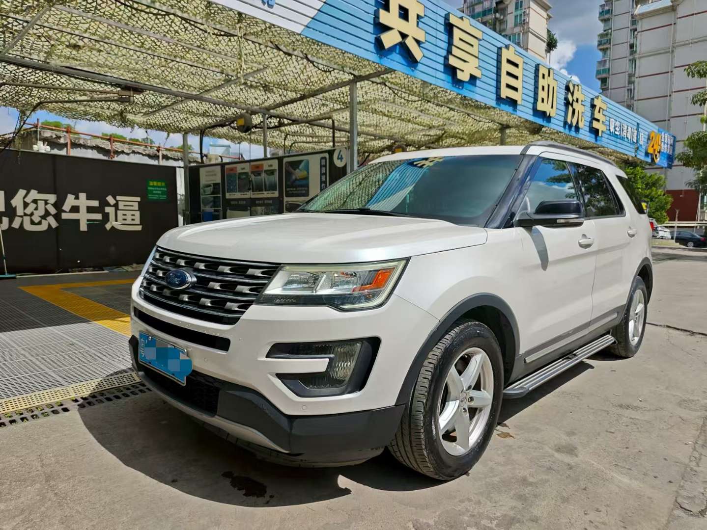 Ford Explorer 2.3T Trend Edition 2