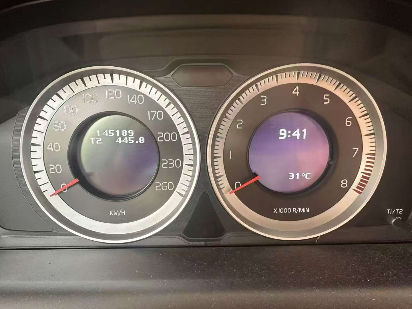 Volvo XC60 5