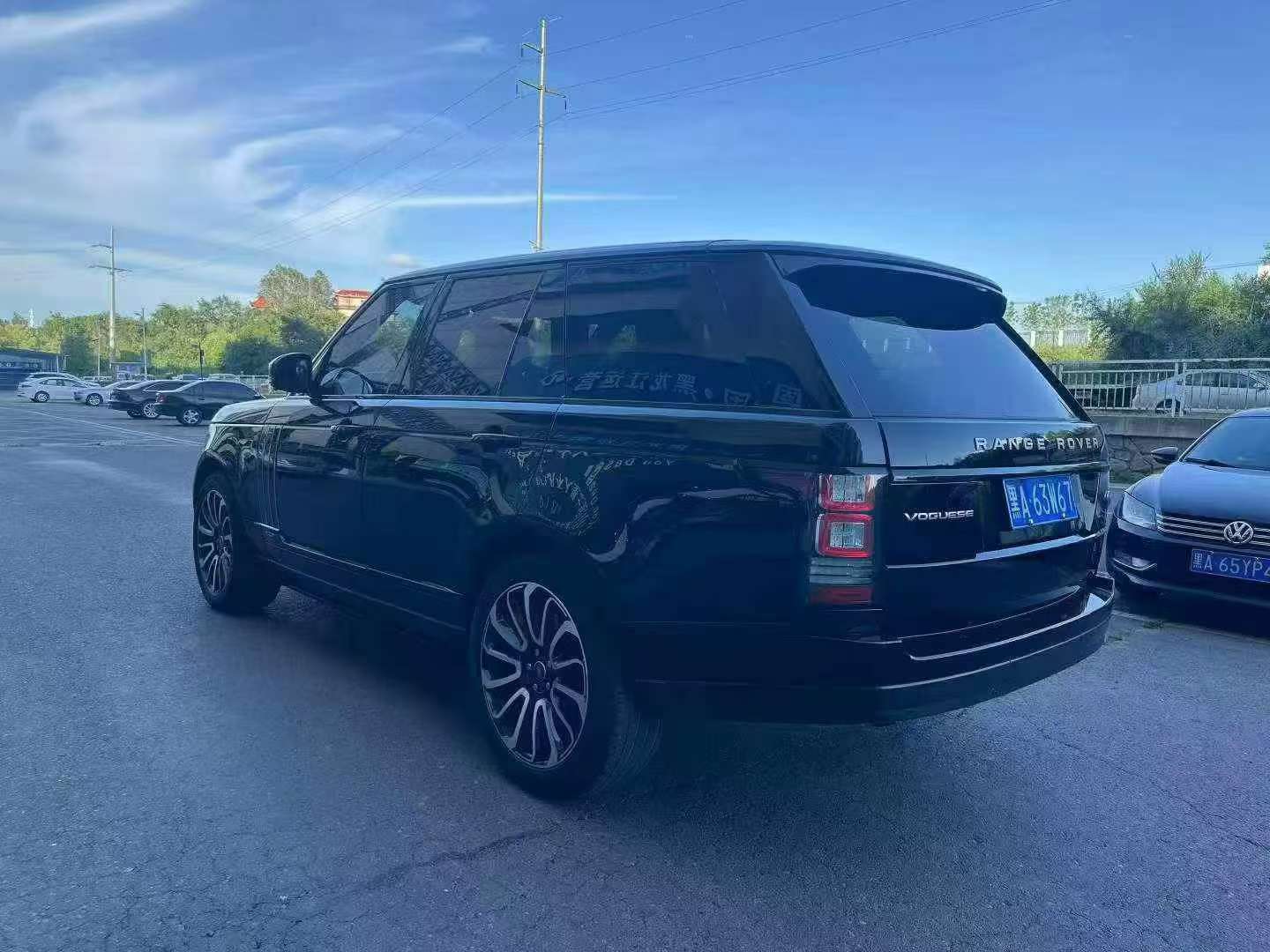 Land Rover Range Rover 2015 Executive Black Edition 5