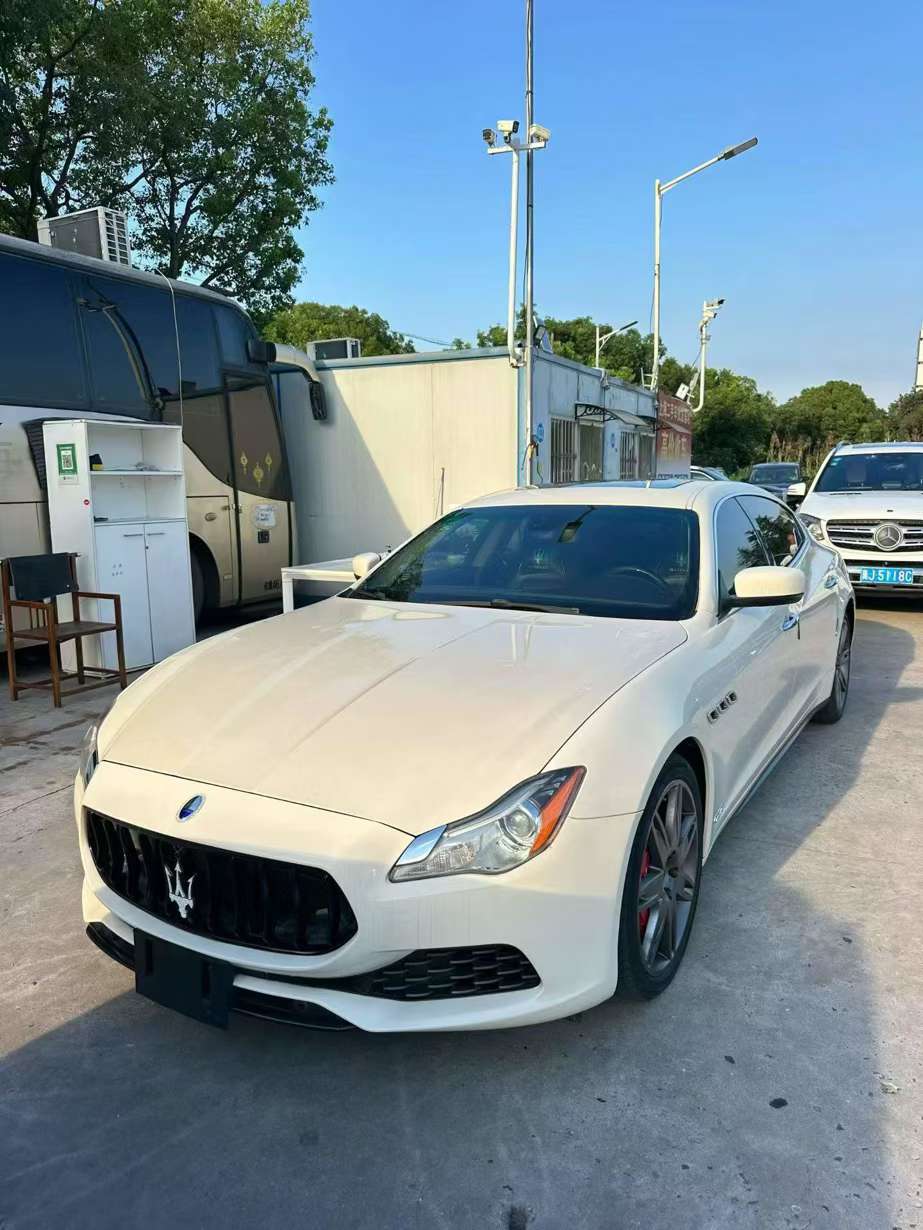 Maserati Quattroporte 3.0T Standard 2