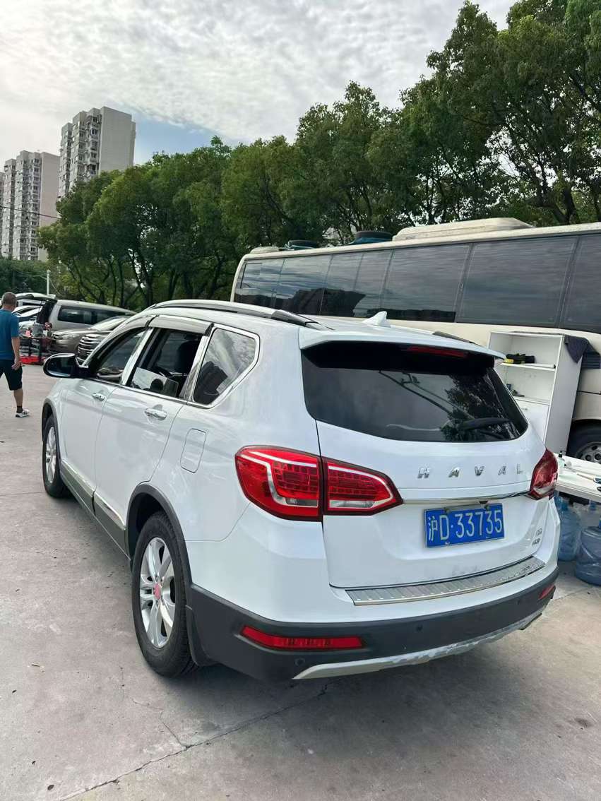 Haval H6 1.5T Manual Sunroof 4