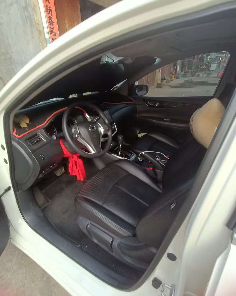 Nissan Tiida 2020 1.6L 8