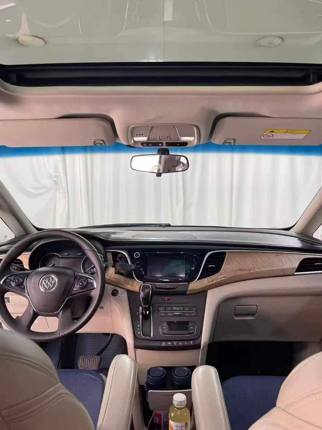 Buick GL8 ES 2.0T Automatic 8