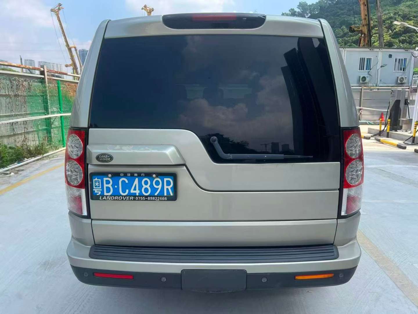 Land Rover Discovery 2012 HSE Diesel Edition 3