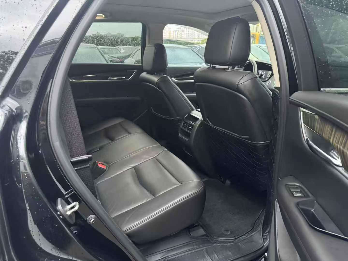 Cadillac XT5 25T FWD Luxury 7