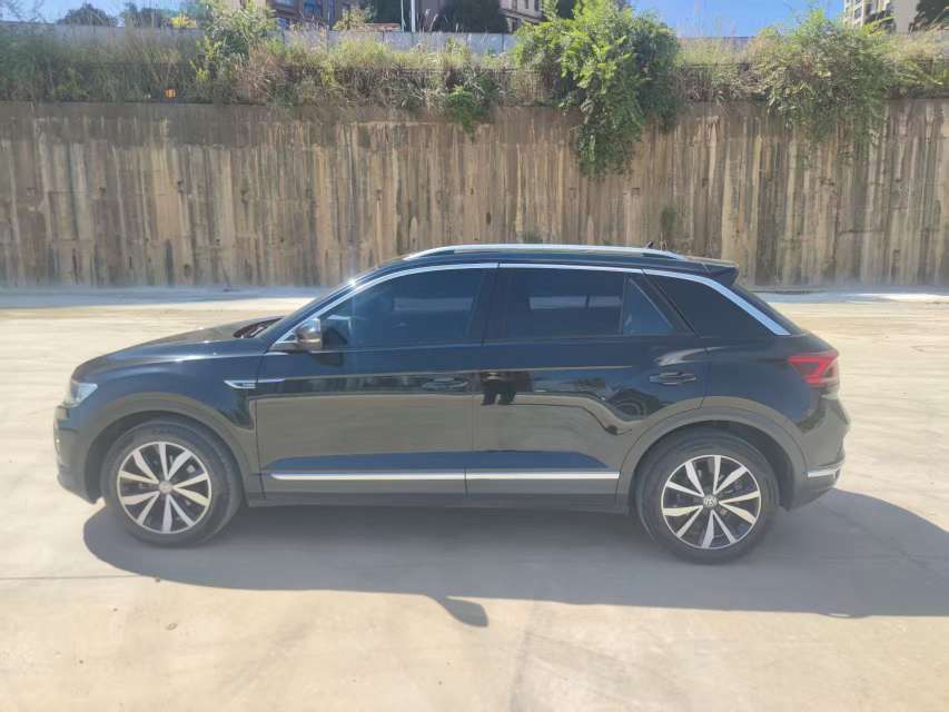 Volkswagen T-Roc 1.4T Automatic Manual High Trim Panoramic Sunroof 6