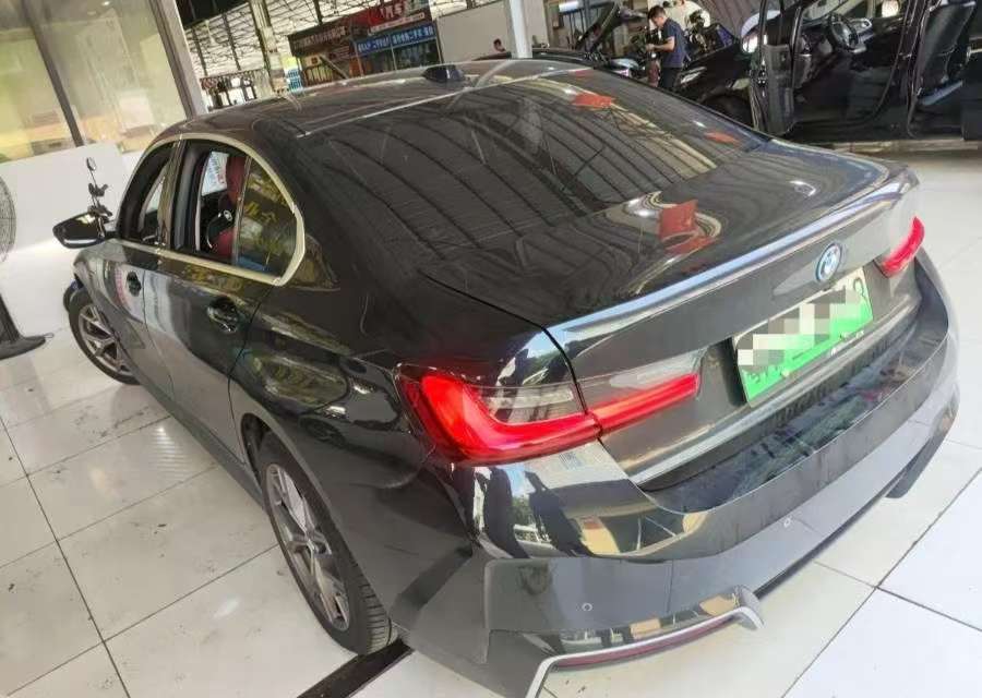 BMW i3 eDrive 35 L 4