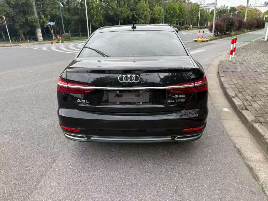 Audi A6 2.0T 40 Luxury Elegant Edition 9