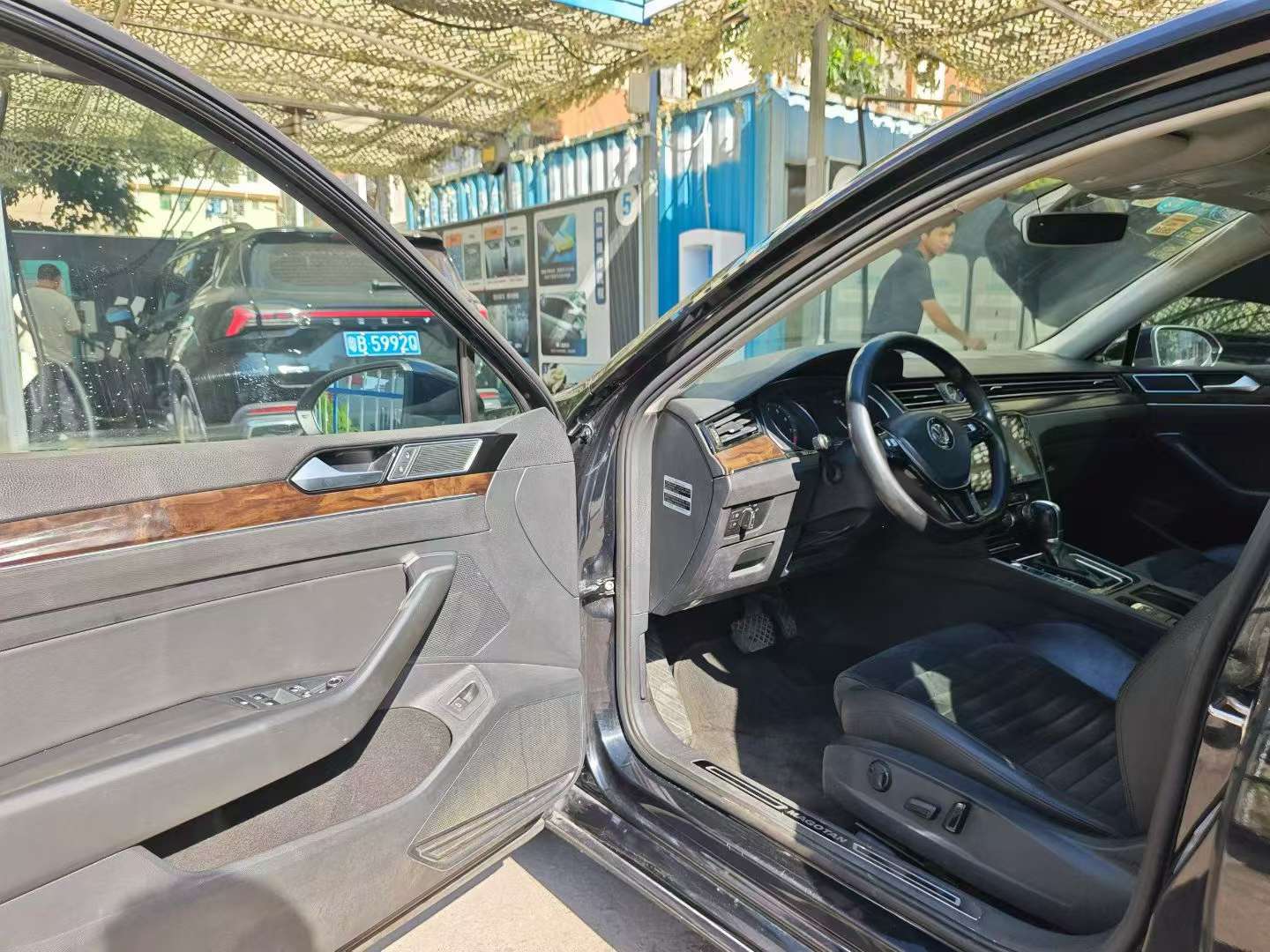 Volkswagen Magotan 17 330TSI DSG Luxury 4