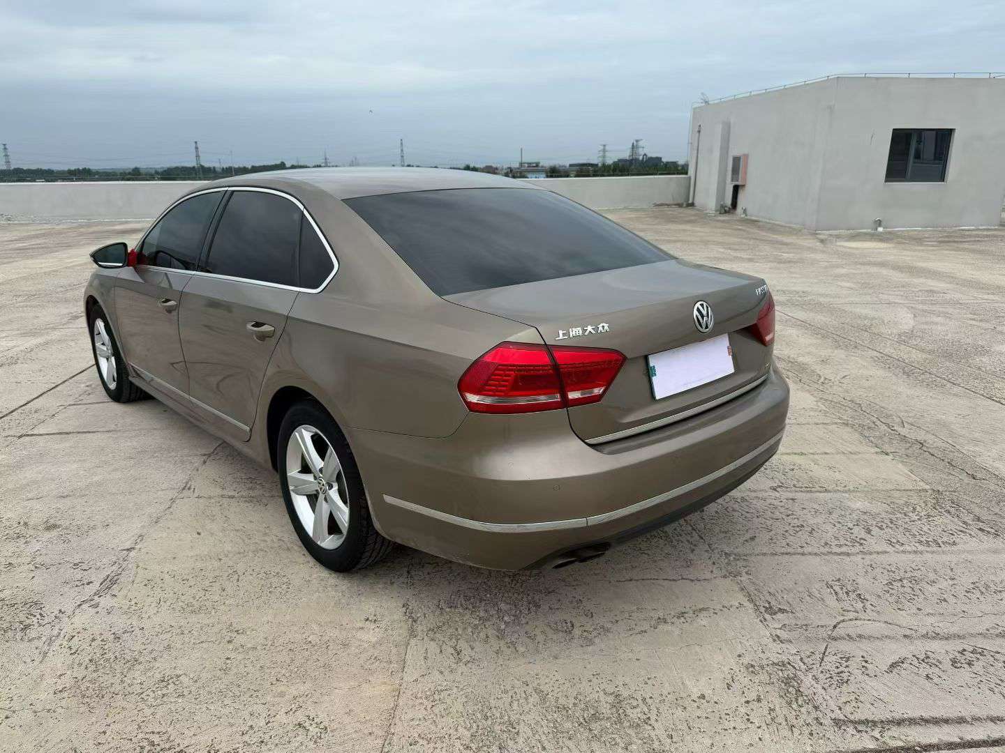 Volkswagen Passat 2015 1.8T Automatic Yuzun Edition 7
