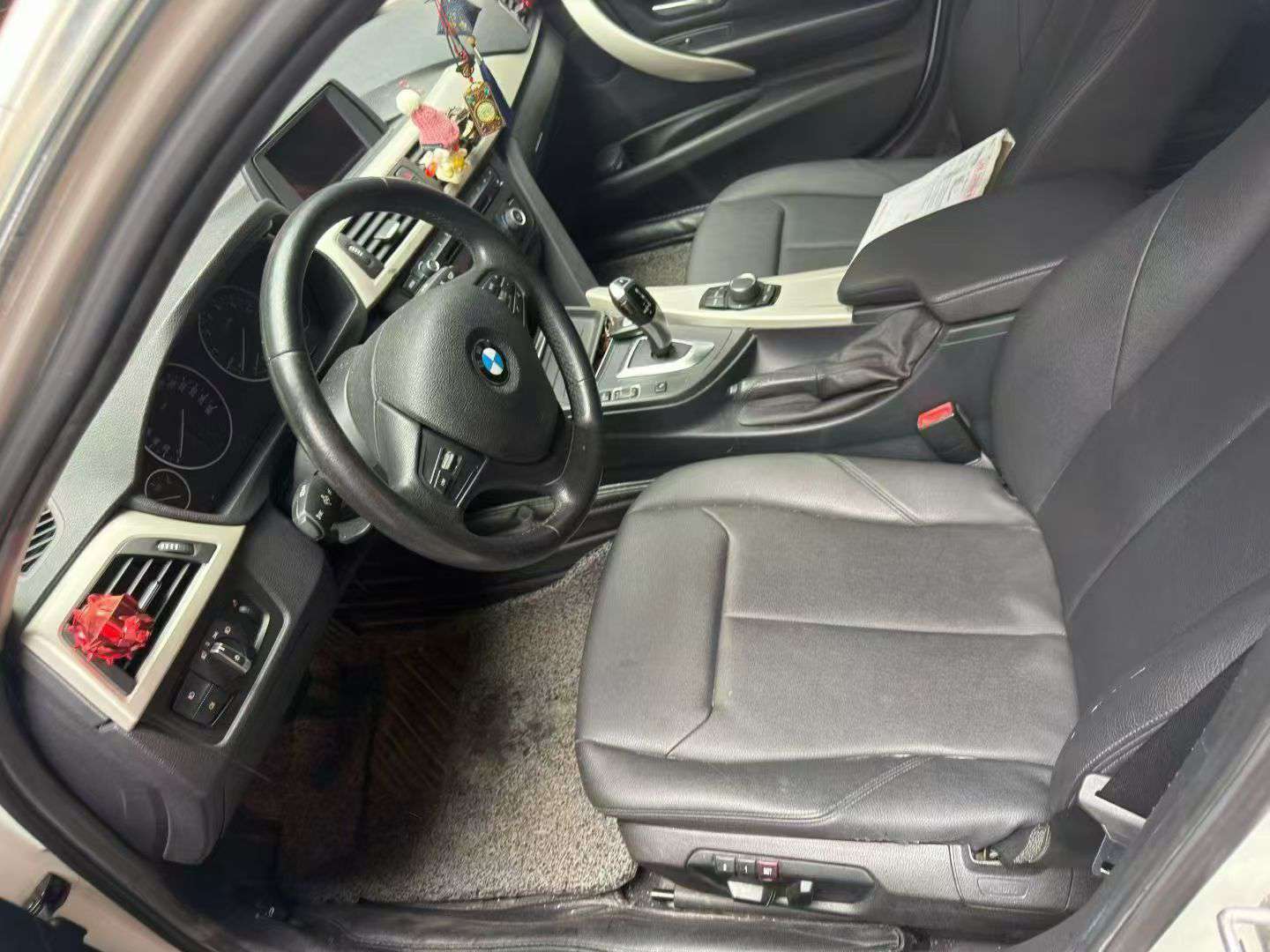 BMW 3 Series 2015 320Li 4