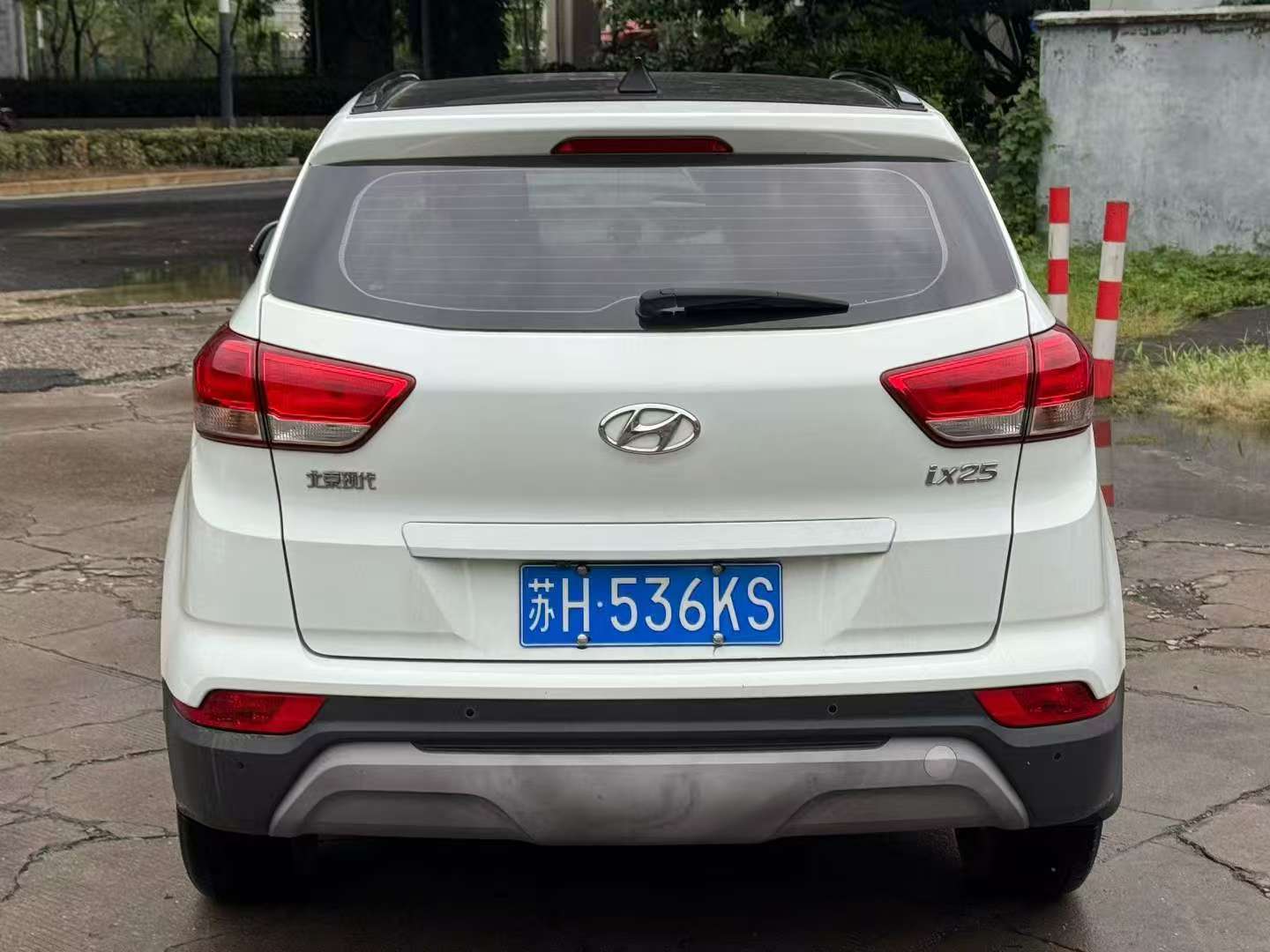 Hyundai ix25 4