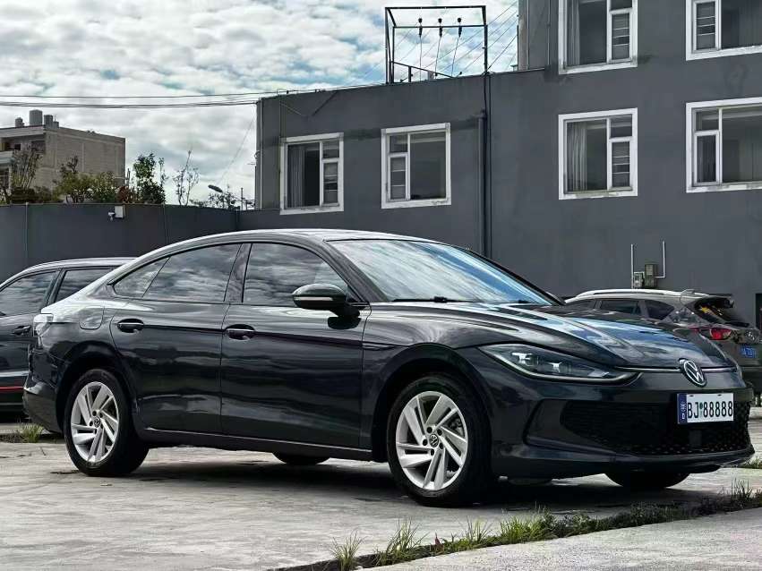 Volkswagen Lamando 3