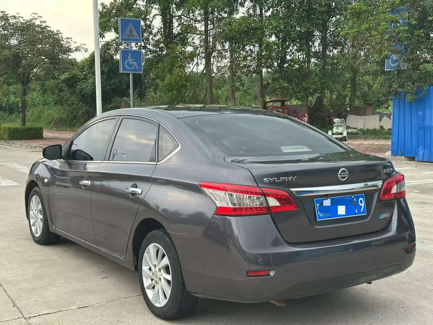 Nissan Sylphy 1.6L Automatic Sunroof Edition 7