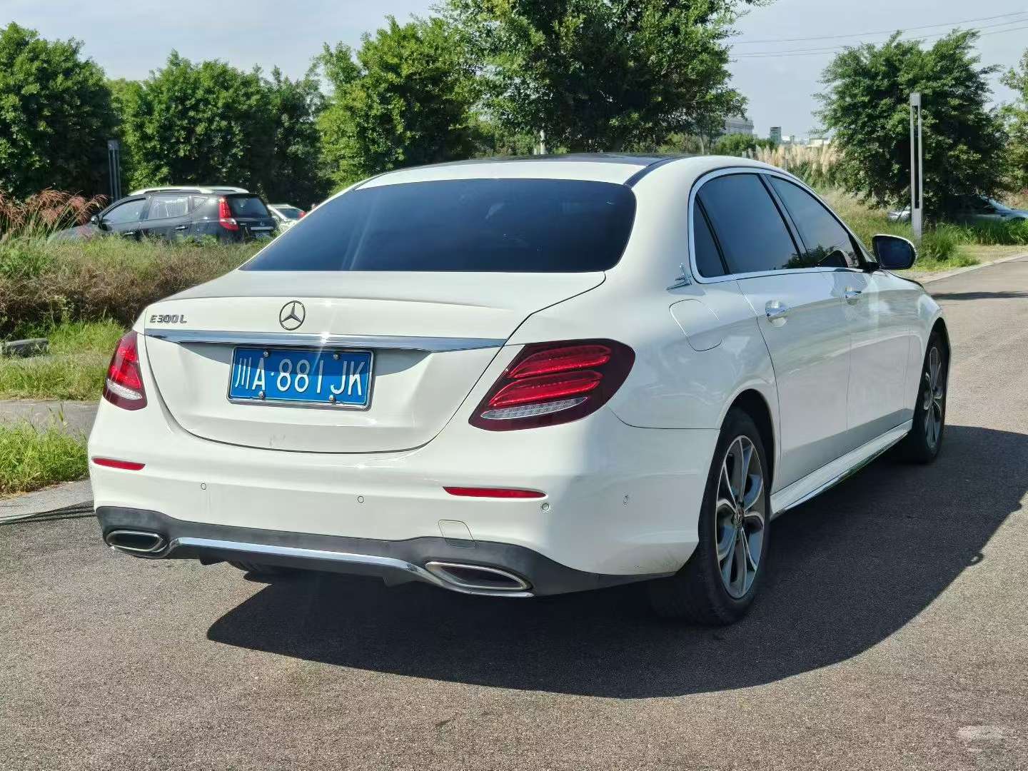 Mercedes-Benz E-Class 2020 E 300 L Sport Fashion 9