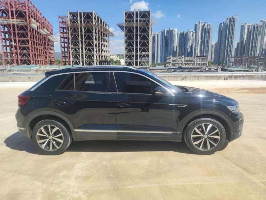 Volkswagen T-Roc 1.4T Automatic Manual High Trim Panoramic Sunroof 3