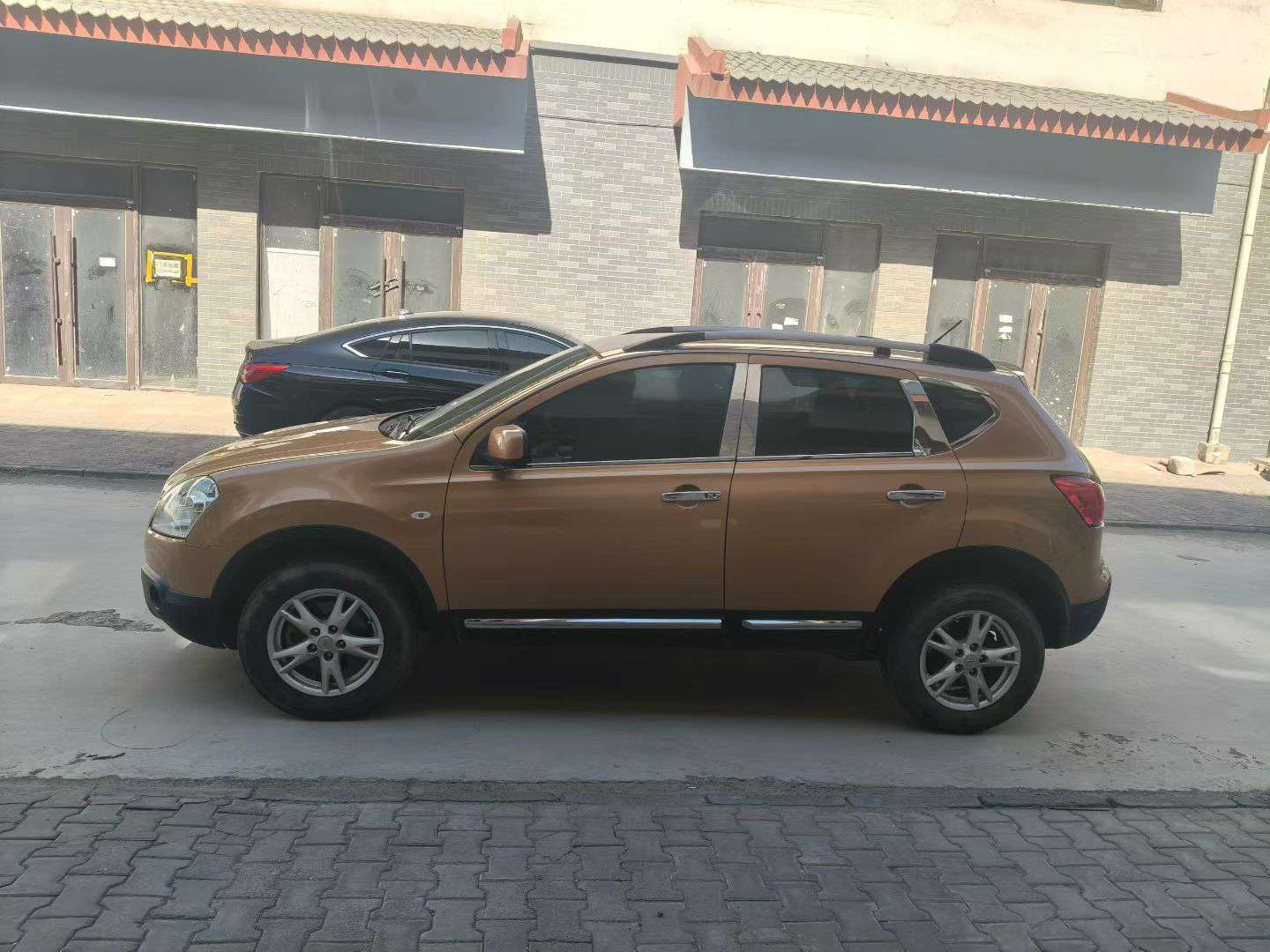 Nissan Qashqai 2.0L 6