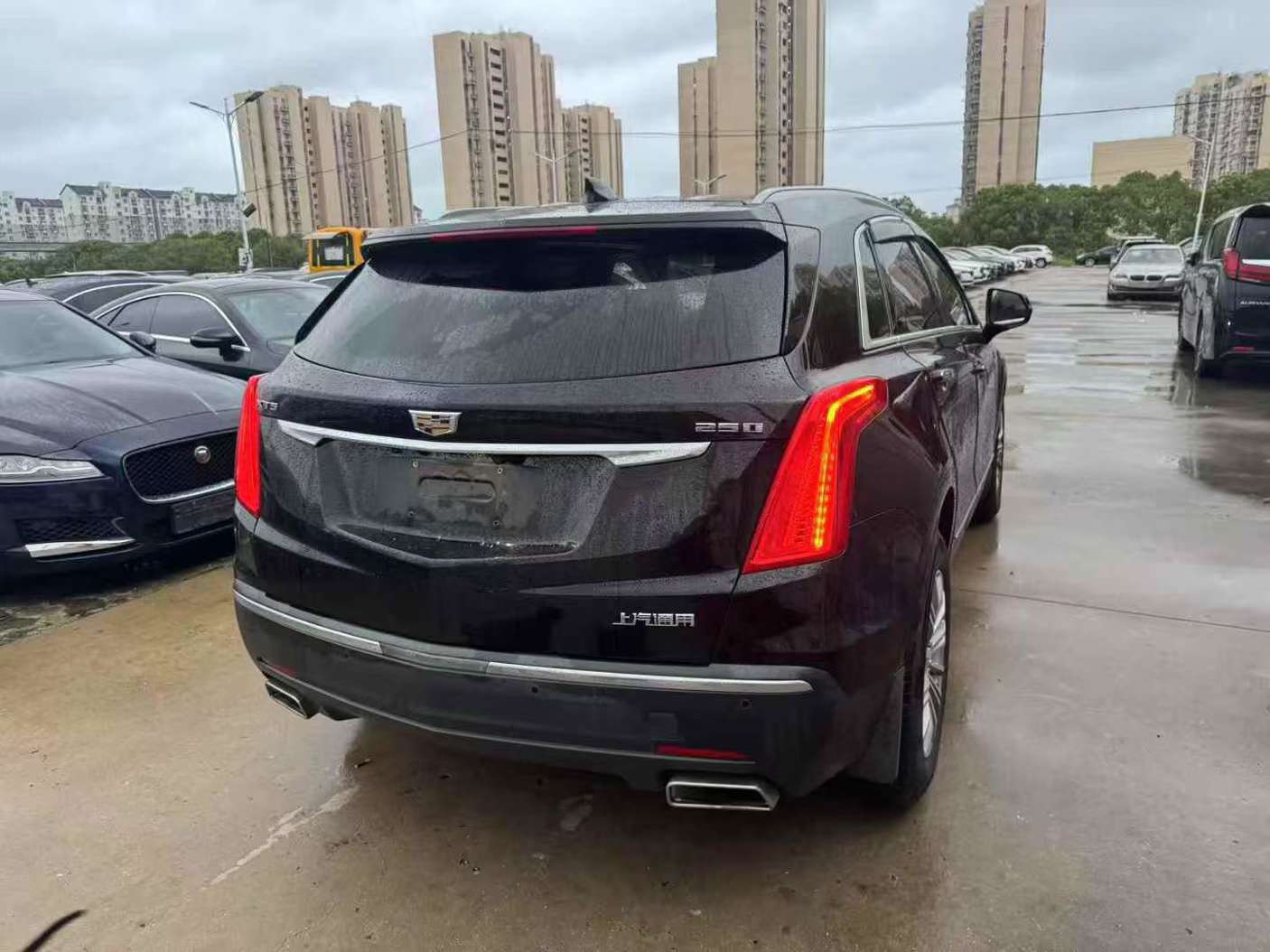 Cadillac XT5 25T FWD Luxury 4