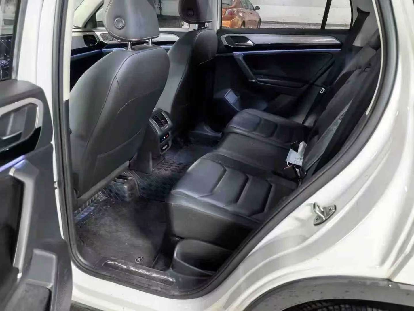 Volkswagen Tayron 2019 2.0TSI 330TSI FWD Luxury 4