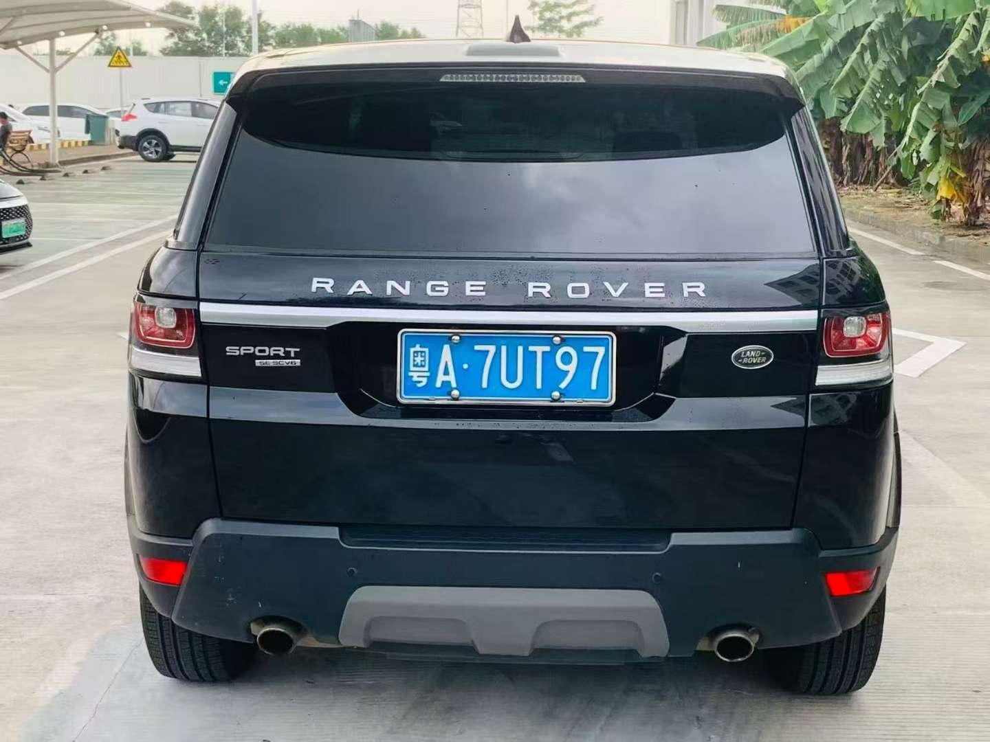 Land Rover Range Rover Sport 3.0T Gasoline SE Edition 3