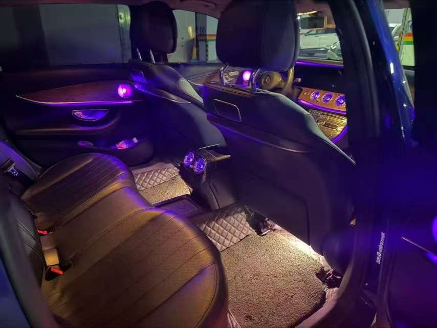 Mercedes-Benz E-Class 2016 E300L Fashion Edition 7