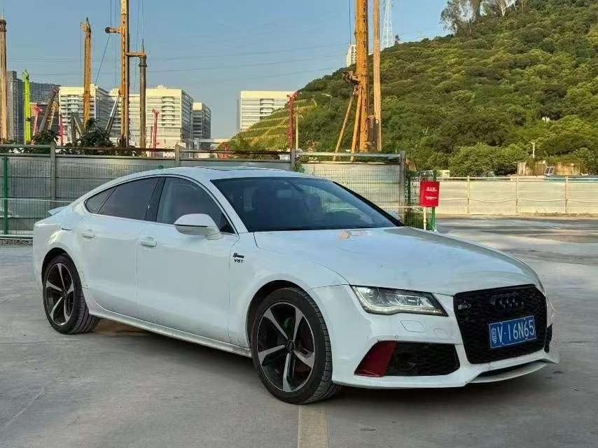 Audi A7 2.5L Standard Edition 2