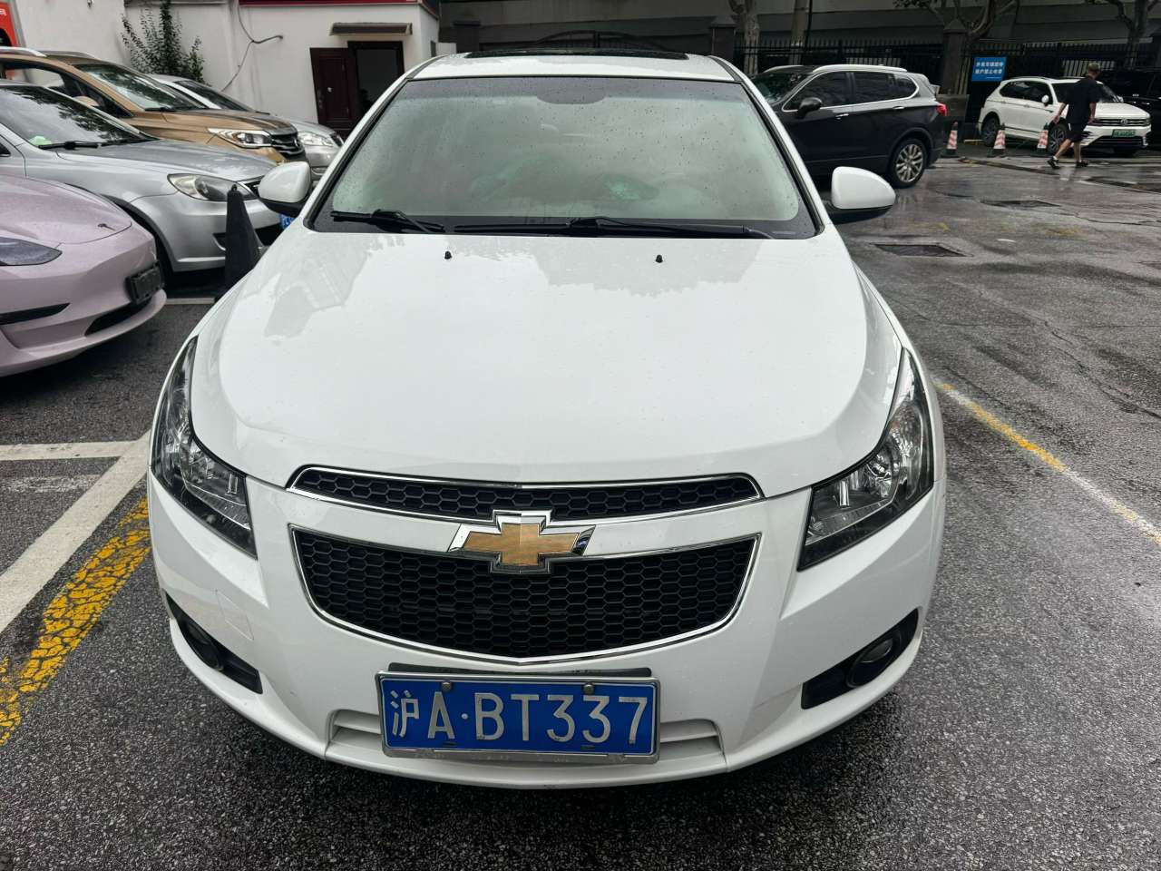 Chevrolet Cruze 2013 1.8L Automatic Sunroof