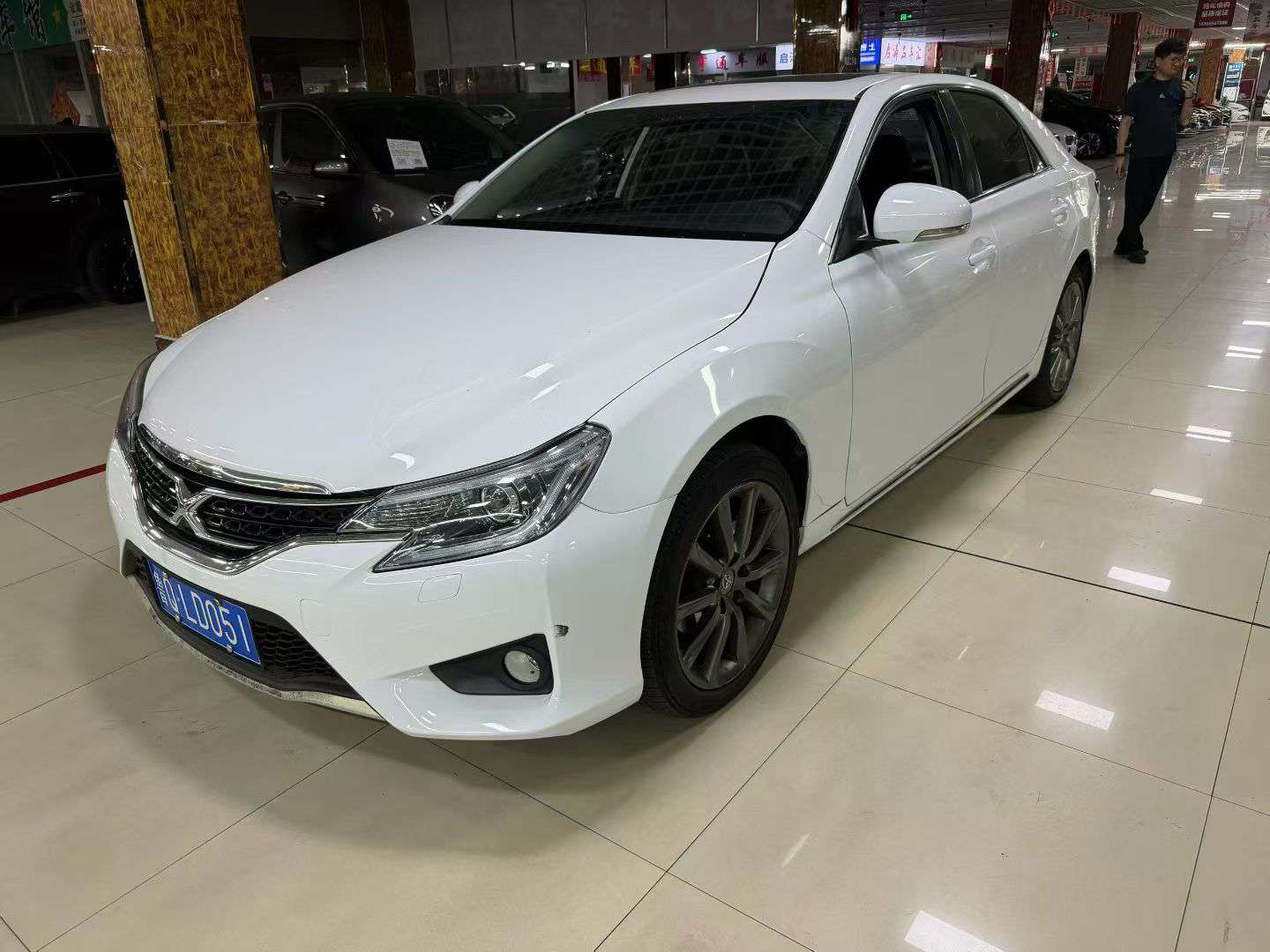 Toyota Mark X 2015 2.5L V6