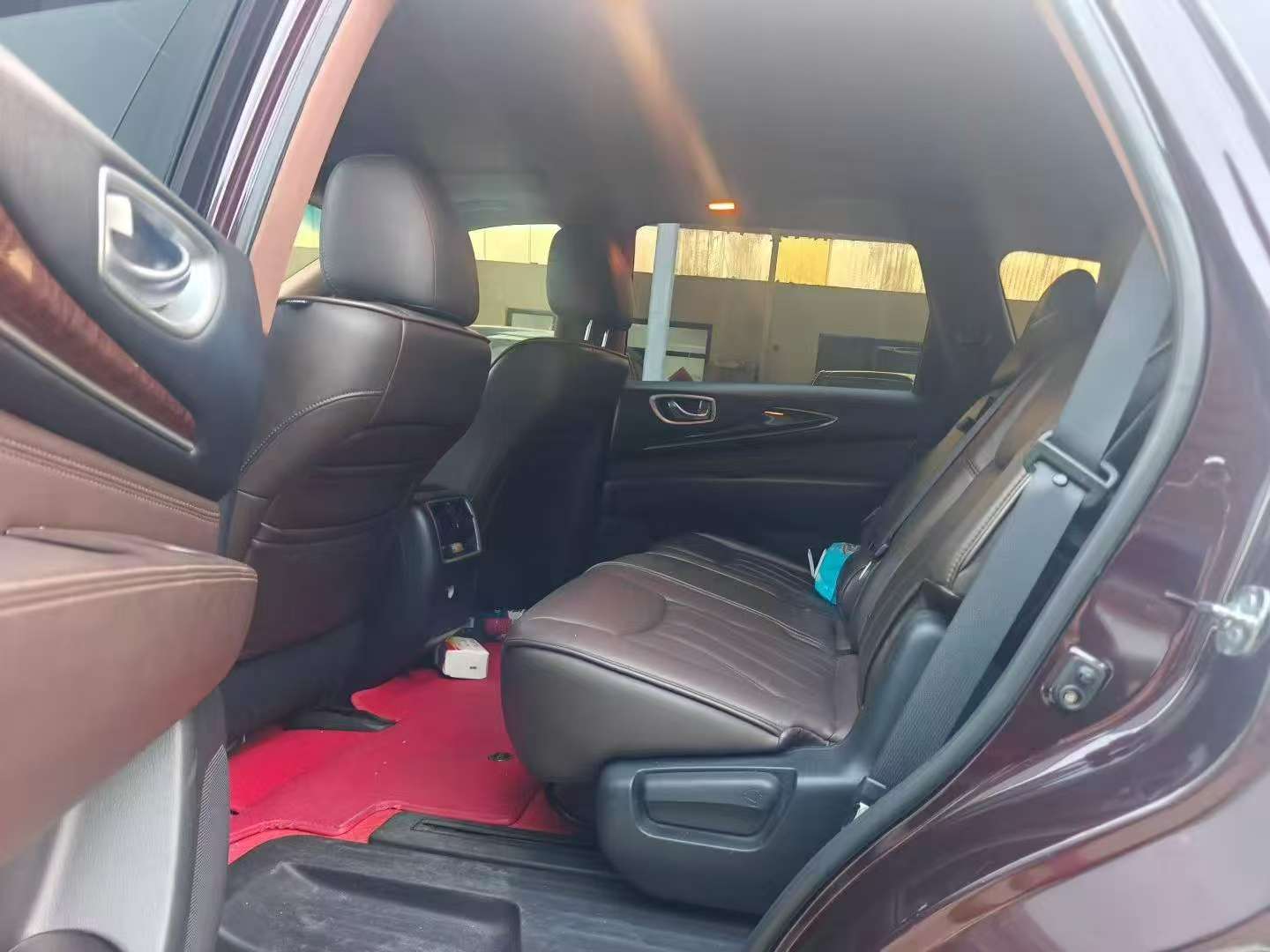 Infiniti JX 6