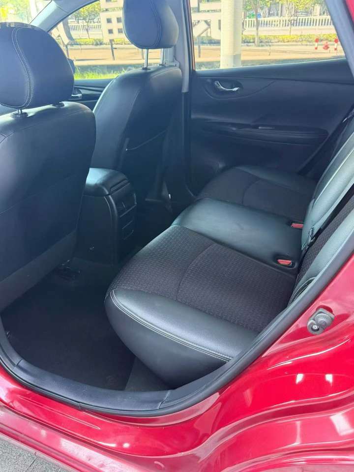 Nissan Tiida 2019 1.6L Automatic Sunroof 6