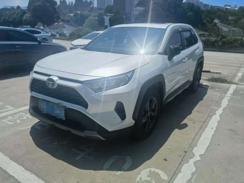 Toyota RAV4 AWD Style