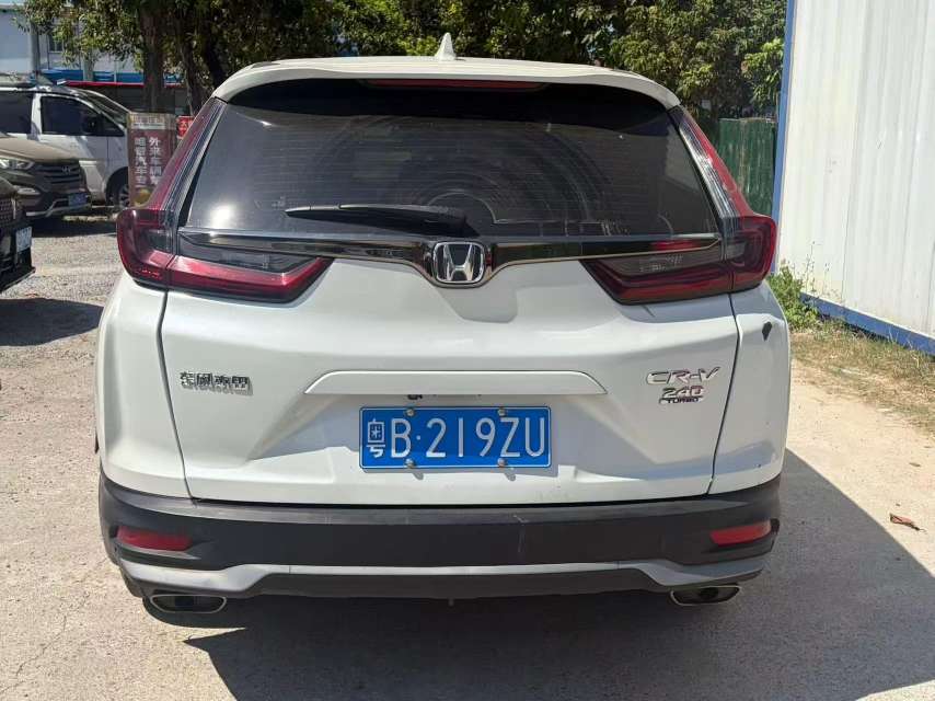 Honda CRV 2WD Comfort 1.5T Automatic 3