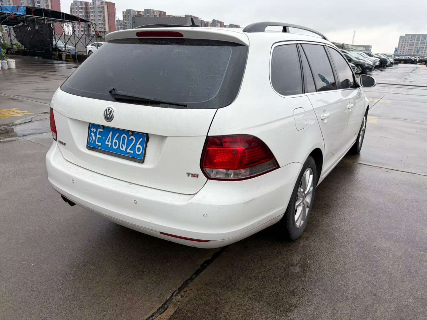Volkswagen Golf 2012 Wagon 2