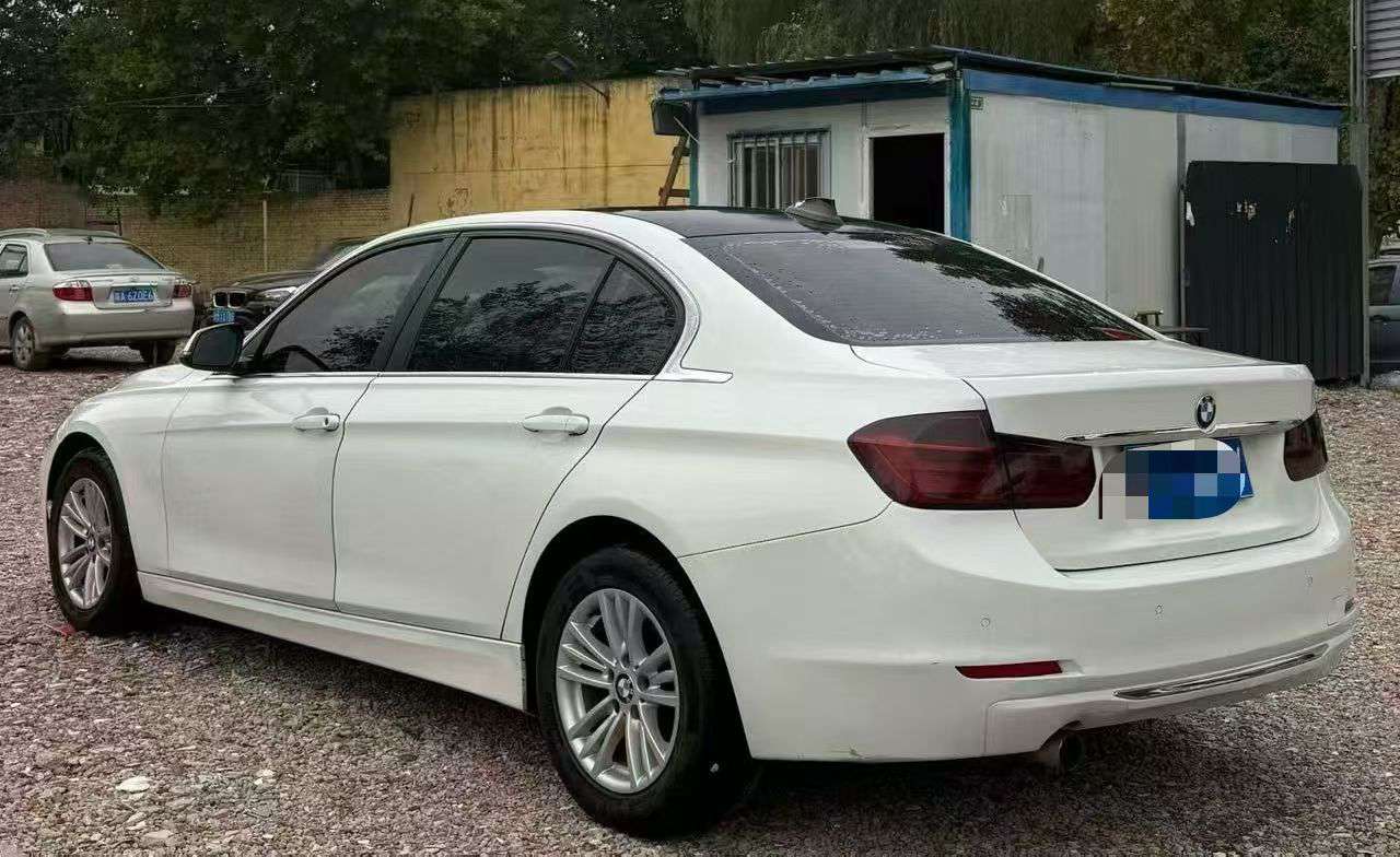 BMW 3 Series 2013 320Li 2.0T Automatic 8