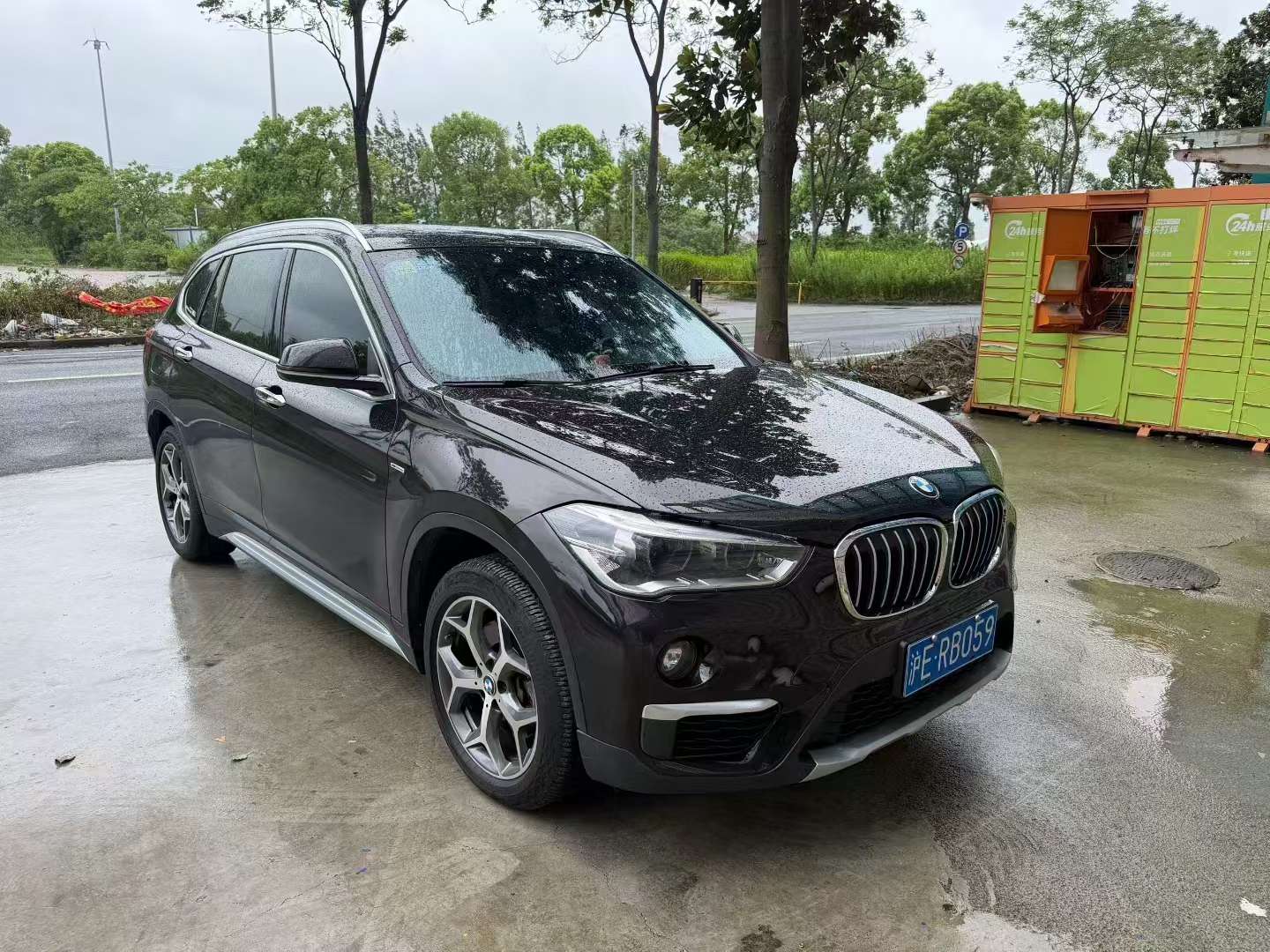 BMW X1 2.0T Luxury 3