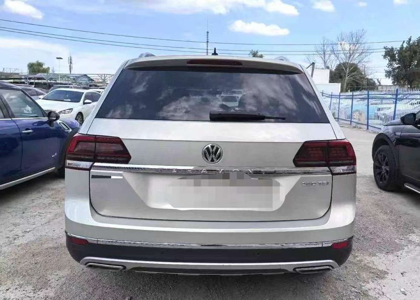 Volkswagen Teramont 2.0T 380 AWD Luxury 3