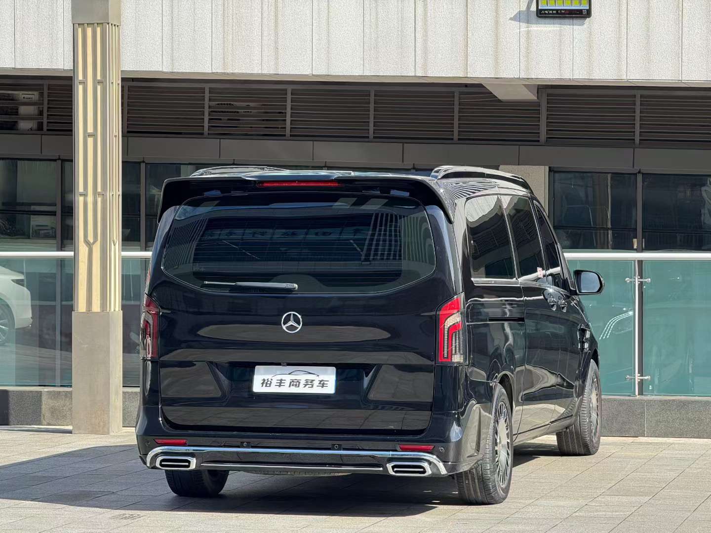 Mercedes-Benz Vito Business Edition 9