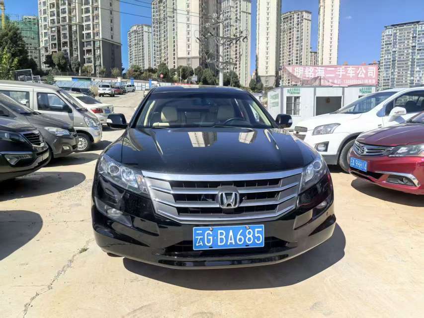 Honda Crosstour 2.4 Automatic High Trim