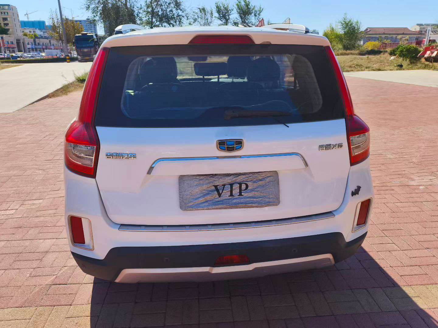 Geely Vision X6 2